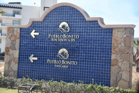 Foto de CABO SAN LUCAS, MÉXICO - 13 DE ABRIL: Pueblo Bonita Resort and Spa en Cabo San Lucas, México, visto el 13 de abril de 2023. - Imagen libre de derechos