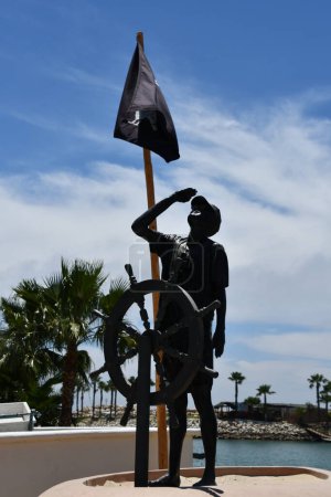 Téléchargez les photos : SAN JOSE DEL CABO, MEXIQUE - 13 avril : Monument à la Marina de San Jose del Cabo, Mexique, vu le 13 avril 2023. - en image libre de droit