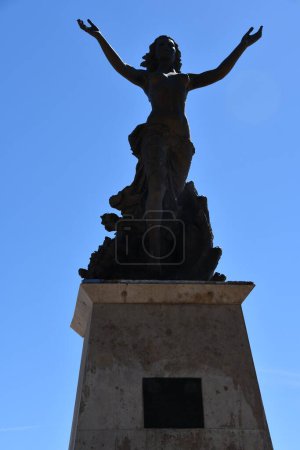 Téléchargez les photos : MAZATLAN, MEXIQUE - 12 avril : Monument de La Mujer Mazalteca à Mazatlan, Mexique, vu le 12 avril 2023. - en image libre de droit