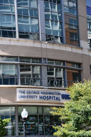 Téléchargez les photos : WASHINGTON DC - SEP 2 : Hôpital de l'Université George Washington à Washington DC, vu le 2 septembre 2023. - en image libre de droit