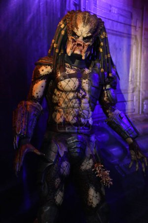 Photo for BRANSON, MO - JUL 10: Alien vs Predator wax statue at Hollywood Wax Museum in Branson, Missouri, as seen on July 10, 2023. - Royalty Free Image