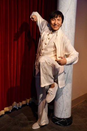 Foto de BRANSON, MO - 10 DE JUL: Estatua de cera Jackie Chan en el Hollywood Wax Museum en Branson, Missouri, vista el 10 de julio de 2023. - Imagen libre de derechos