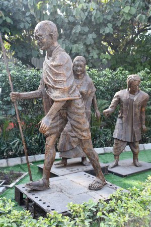 Foto de DELHI, INDIA - 18 de febrero: Escultura de marzo de Dandi en el Parque Shaheedi en Delhi, India, visto el 18 de febrero de 2024. - Imagen libre de derechos
