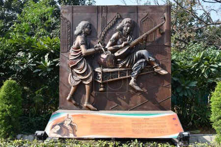 Téléchargez les photos : DELHI, INDE - 18 février : Sculpture Samudragupta au parc Shaheedi à Delhi, Inde, vue le 18 février 2024. - en image libre de droit