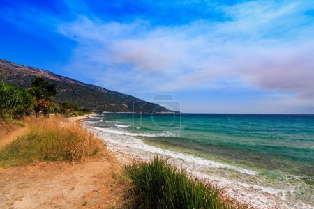 Foto de Hermosa vista panorámica de la playa.Kinira Beach, Thassos, Grecia - Imagen libre de derechos
