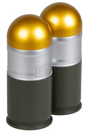 Rondelles de 40 mm pour lance-grenades automatique isolé sur un blanc