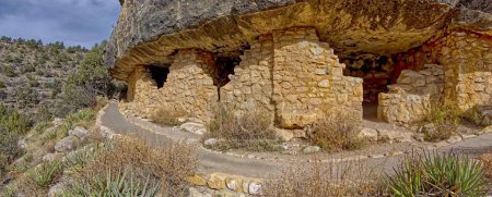 Gran Casa de Sinagua en el Cañón de las Nueces Monumento Nacional Arizona. Las ruinas son administradas por el Servicio de Parques Nacionales. No se necesita liberación de propiedad.