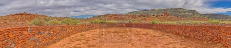 Panoramablick auf den Wupatki Pueblo vom nördlichen Kugelplatz der Ruinen. Das Hotel liegt im Wupatki National Monument in Arizona.