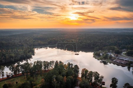 Foto de Rock Eagle Lake, Condado de Putnam, Georgia, EE.UU.. - Imagen libre de derechos