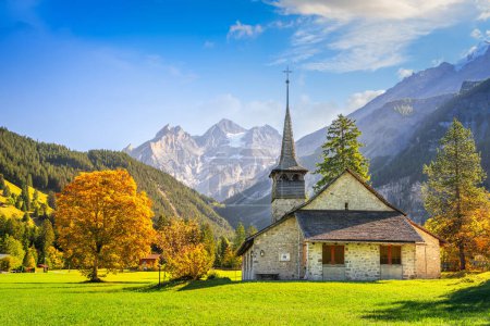Foto de Kandersteg, Suiza en la capilla de Marienkirche. - Imagen libre de derechos