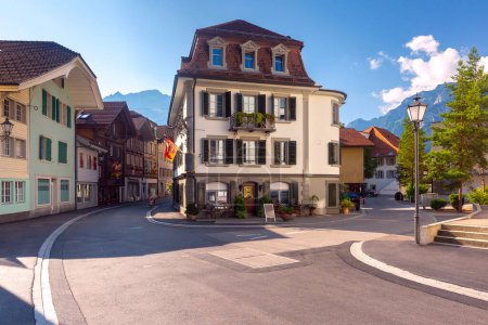 Traditionelle Häuser in der Altstadt von Unterseen Interlaken, Schweiz