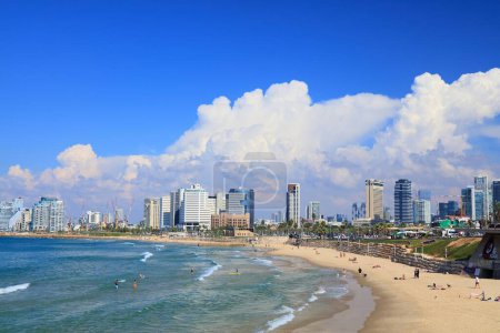 Photo for TEL AVIV, ISRAEL - NOVEMBER 2, 2022: People visit Alma Beach in Tel Aviv, Israel. Tel Aviv is the economic and technological center of Israel. - Royalty Free Image