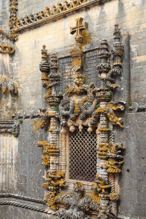 Téléchargez les photos : Monastère de Tomar Architecture manuéline. Couvent Tomar du Christ - Monastère Templier au Portugal. Site du patrimoine mondial de l'UNESCO. - en image libre de droit