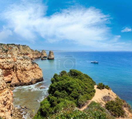 Téléchargez les photos : Ponta da Piedade paysage (le long du littoral de la ville de Lagos, Algarve, Portugal
). - en image libre de droit