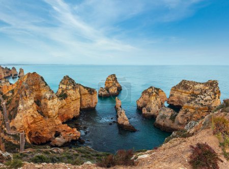 Téléchargez les photos : Soir Ponta da Piedade paysage (le long du littoral de la ville de Lagos, Algarve, Portugal
). - en image libre de droit