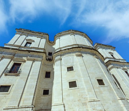 Foto de Iglesia de Santa Engracia, Panteón Nacional (siglo XVII) vista al aire libre en Lisboa, Portugal
. - Imagen libre de derechos