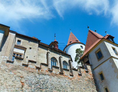 Vue historique du château médiéval de Krivoklat (République tchèque, Bohême centrale, près de Prague
 )