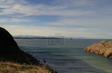 Partie côtière de la Cantabrie dans le nord de l'Espagne, Costa Quebrada, c'est à dire la côte cassée, zone autour de Playa de Somocuevas plage