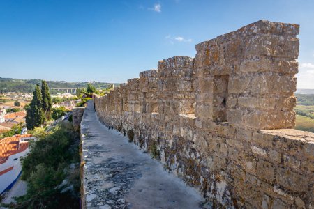 Pared del castillo en la ciudad de Obidos, región oeste, distrito de Leiria de Portugal