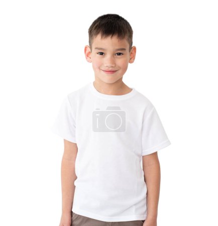 Foto de La camiseta se burla. Lindo niño en blanco camiseta blanca aislada sobre un fondo blanco. - Imagen libre de derechos
