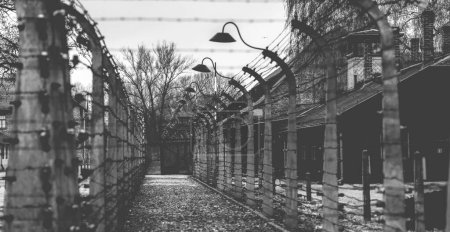 Téléchargez les photos : Pologne, Auschwitz - 18 avril 2014 : Camp d'Auschwitz, ancien camp d'extermination nazi à Oswiecim - en image libre de droit