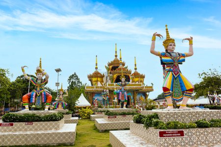 Téléchargez les photos : Wat Kang Pla dans le district de Thung Song, Nakhon Si Thammarat Thaïlande - en image libre de droit