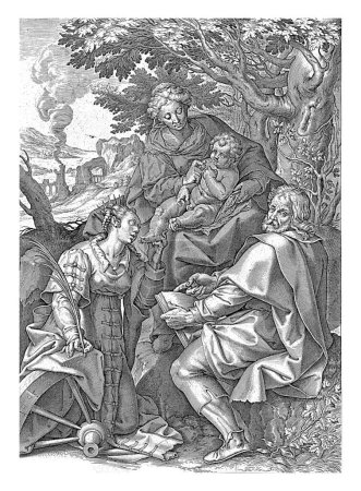 Foto de Sagrada Familia, acompañada por Catalina de Alejandría, Jerónimo Wierix, después de Denys Calvaert, 1563 - antes de 1611 María se sienta con el Niño Jesús en su regazo bajo un árbol. - Imagen libre de derechos