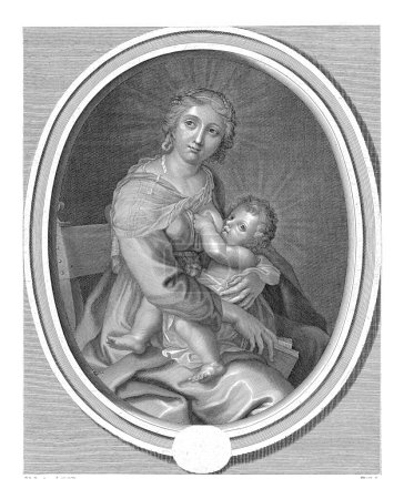 Foto de María se sienta en una silla y amamanta al niño Cristo. Ella sostiene un libro cerrado en su mano. Un óvalo blanco izquierdo en la parte inferior. - Imagen libre de derechos