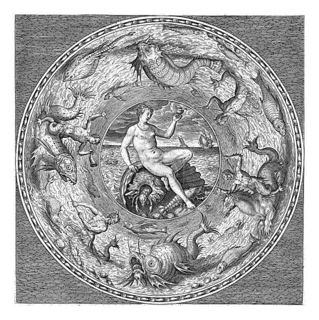 Téléchargez les photos : Plat avec une déesse de la mer sur une coquille, Adriaen Collaert, 1570 - 1618. Plat avec une déesse de la mer, assis sur une coquille contenant un homard. Elle tient une coquille dans sa main. - en image libre de droit