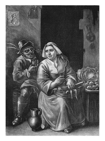 Téléchargez les photos : Un homme et une femme aux légumes, Nicolaes van Haeften, 1673-1715 Une femme nettoie les légumes dans une cuisine. Derrière elle est assis un homme avec un verre d'alcool. - en image libre de droit
