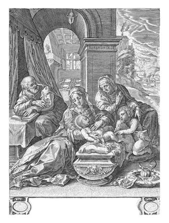 Foto de Sagrada Familia con Ana y Juan el Bautista, Cornelis Cort, después de Taddeo Zuccaro, 1575 En frente de una galería, María, Ana y Juan el Bautista están sentados como un niño con el cordero. - Imagen libre de derechos