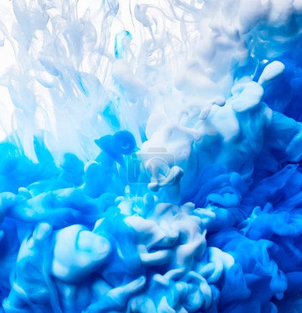 Foto de Salpicadura de fondo de pinturas azules y blancas - Imagen libre de derechos