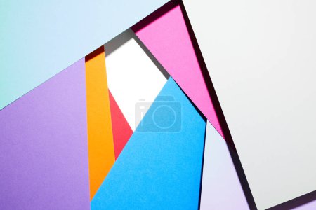 Téléchargez les photos : Texture abstraite du spectre coloré. Rayures diagonales fond de papier - en image libre de droit