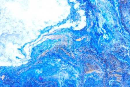 Foto de Pinta la textura en colores azul y blanco. Papel jaspeado fondo abstracto - Imagen libre de derechos