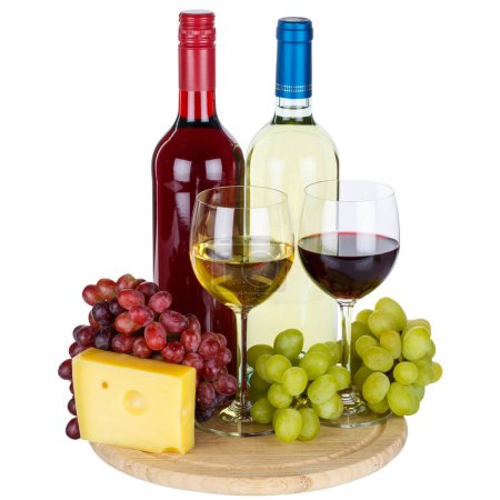 Téléchargez les photos : Wine cheese red grapes square isolated on a white background - en image libre de droit