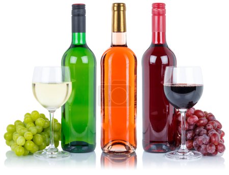 Téléchargez les photos : Wine tasting bottle red and white rose green grapes isolated on a white background - en image libre de droit