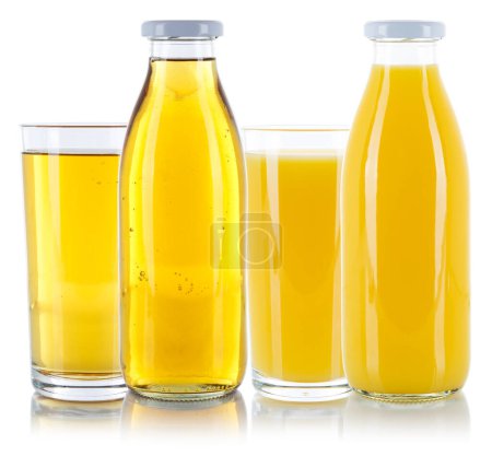 Téléchargez les photos : Apple and orange juice fresh glass bottle isolated on a white background - en image libre de droit