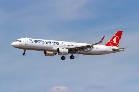 Téléchargez les photos : Francfort, Allemagne - 2 août 2022 Turkish Airlines Avion Airbus A321neo à l'aéroport de Francfort (FRA) en Allemagne. - en image libre de droit