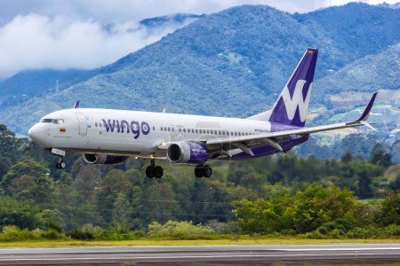 Téléchargez les photos : Medellin, Colombie - 19 avril 2022 Avion Wingo Boeing 737-800 à l'aéroport Medellin Rionegro (MDE) en Colombie. - en image libre de droit