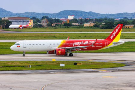 Photo for Hanoi, Vietnam - October 7, 2023: VietJet Air Airbus A321neo airplane at Hanoi Airport (HAN) in Vietnam. - Royalty Free Image