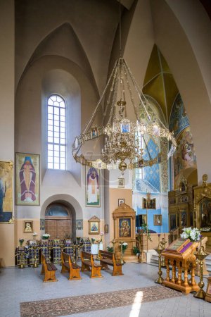 Foto de Vilna, Lituania 15 de agosto de 2023. La Iglesia Ortodoxa de San Constantino y San Miguel, interior - Imagen libre de derechos