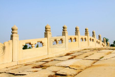 Téléchargez les photos : Bridge railings in ancient China, closeup of photo - en image libre de droit