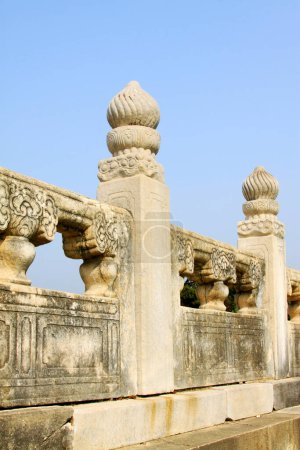 Foto de Bridge railings in ancient China, closeup of photo - Imagen libre de derechos