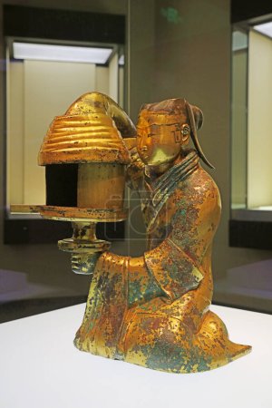 Téléchargez les photos : Anciennes reliques culturelles chinoises dans les musées - en image libre de droit