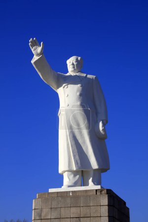 Photo for Tangshan - December 5, 2017: Chinese leader MAO zedong's White marble statue in the square, tangshan city, hebei province, China - Royalty Free Image