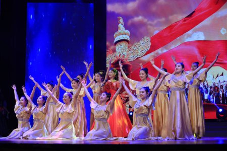 Foto de Luanan county - February 9, 2018: dance performance on stage, luanan county, hebei province, China - Imagen libre de derechos