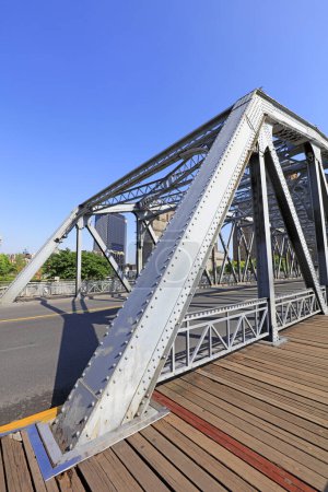 Téléchargez les photos : Structure en poutres d'acier du pont traversant, Shanghai, Chine - en image libre de droit