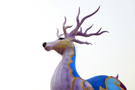 Téléchargez les photos : Sika Deer mannequin gros plan de la photo - en image libre de droit