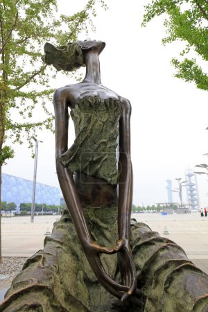 Téléchargez les photos : Pékin, Chine - 3 juin 2018 : Sculpture en métal du stade national de Pékin, Pékin, Chine - en image libre de droit