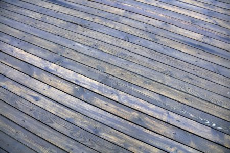 Foto de Suelo de madera mojado primer plano de la foto - Imagen libre de derechos